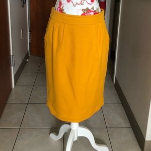 Mustard yellow pencil skirt